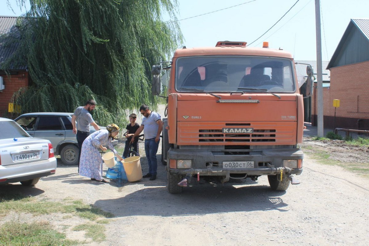 Новости Ингушетии: В Ингушетии власти Малгобека организовали подвоз воды населению