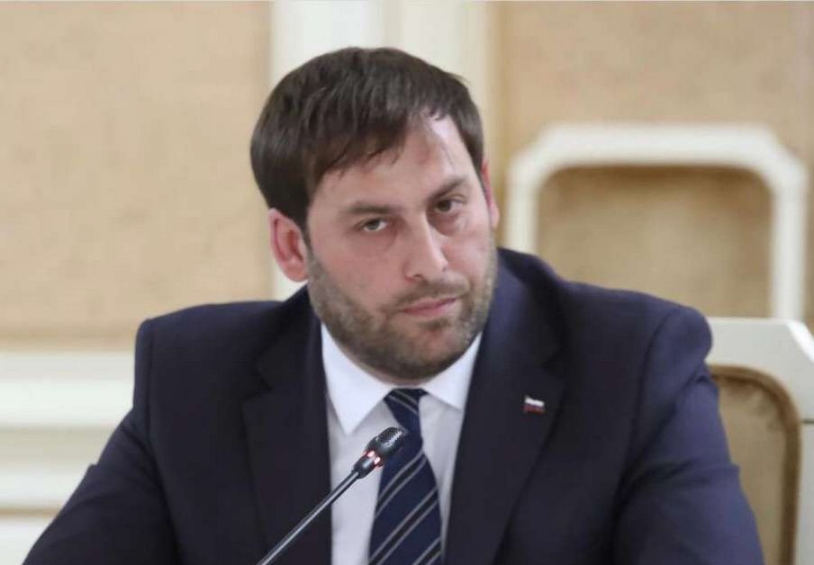 Новости Ингушетии: Первый вице-премьер Правительства Ингушетии Магомед Евлоев прокомментировал запрет «Сахих аль-Бухари»