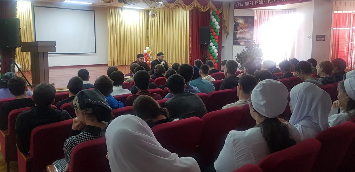 Новости Ингушетии: Студентам Ингушетии рассказали о духовно-нравственном воспитании