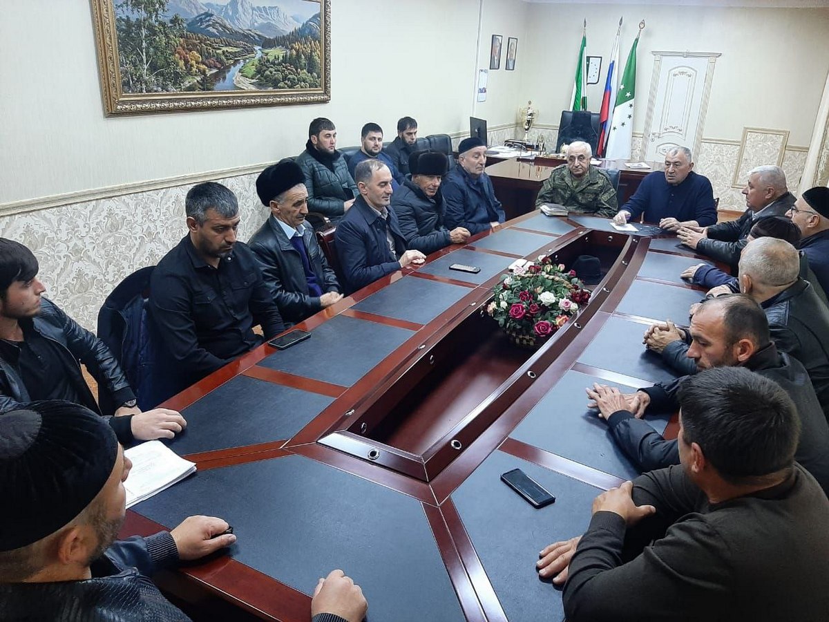 Новости Ингушетии: В Малгобекском районе Ингушетии обсудили ход осенней призывной кампании