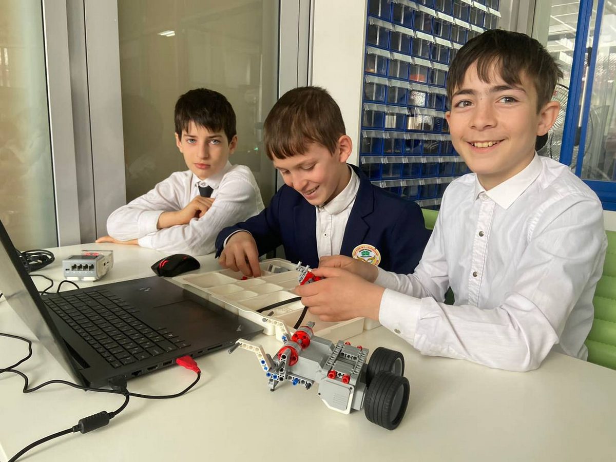 Новости Ингушетии: Детский технопарк Ингушетии провел мастер-класс для школьников