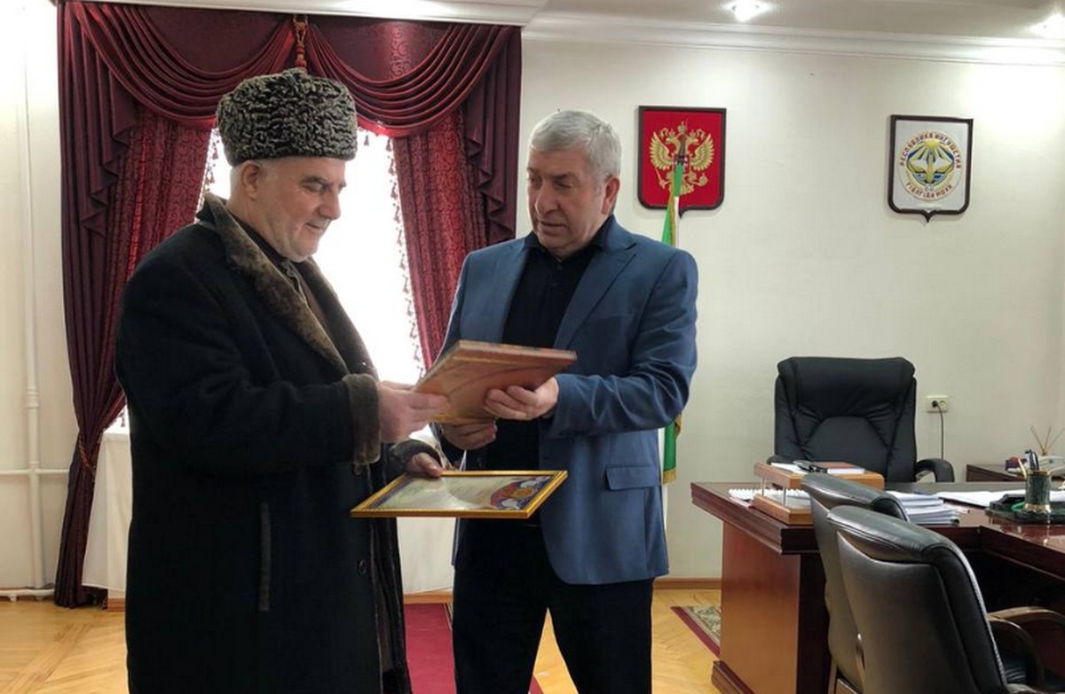 Новости Ингушетии: Жителю Ингушетии выразили благодарность за участие в ликвидации аварии  