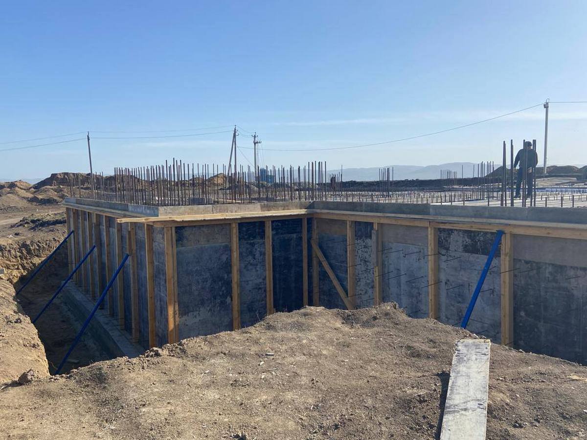 Новости Ингушетии: Единороссы Ингушетии проверили ход строительства детского сада-яслей на 80 мест в Малгобеке
