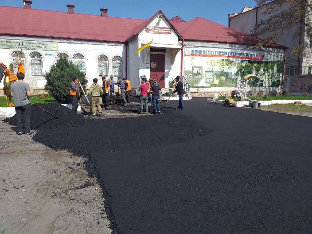 Новости Ингушетии: Минавтодор Ингушетии благоустроил территорию музея краеведения