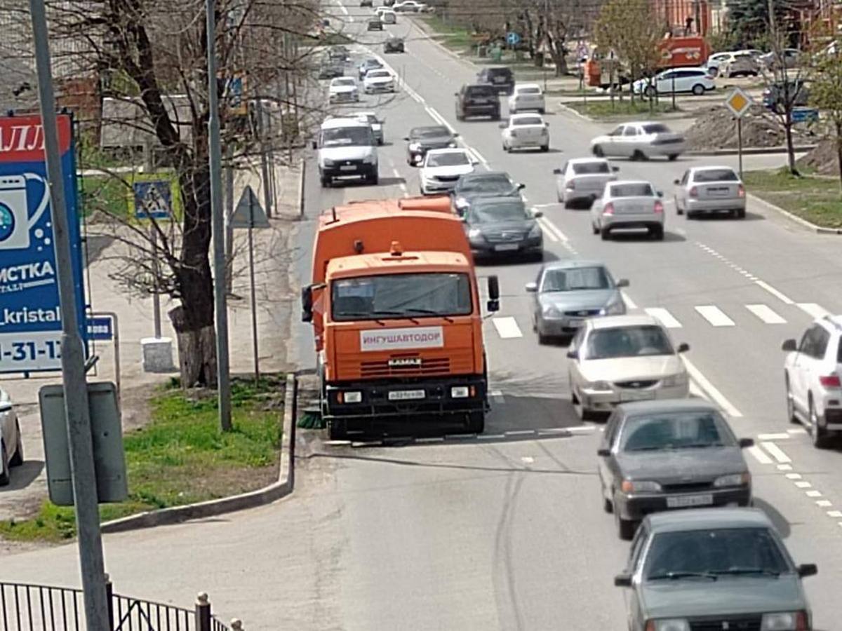 Новости Ингушетии: Дорожники Ингушетии продолжают работы по содержанию улично-дорожной сети