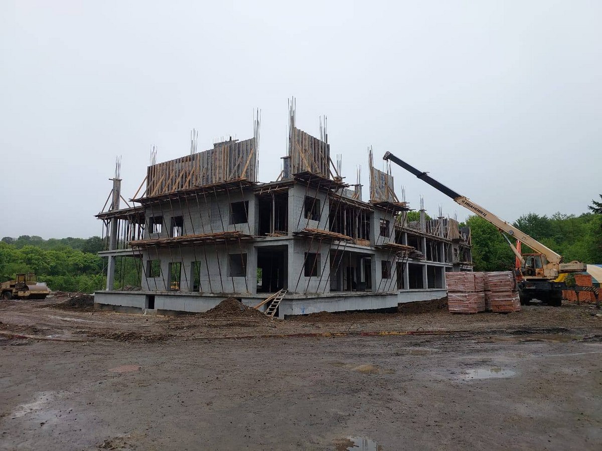 Новости Ингушетии: В Доме ветеранов в с. п. Сурхахи Ингушетии строят второй корпус на 50 мест