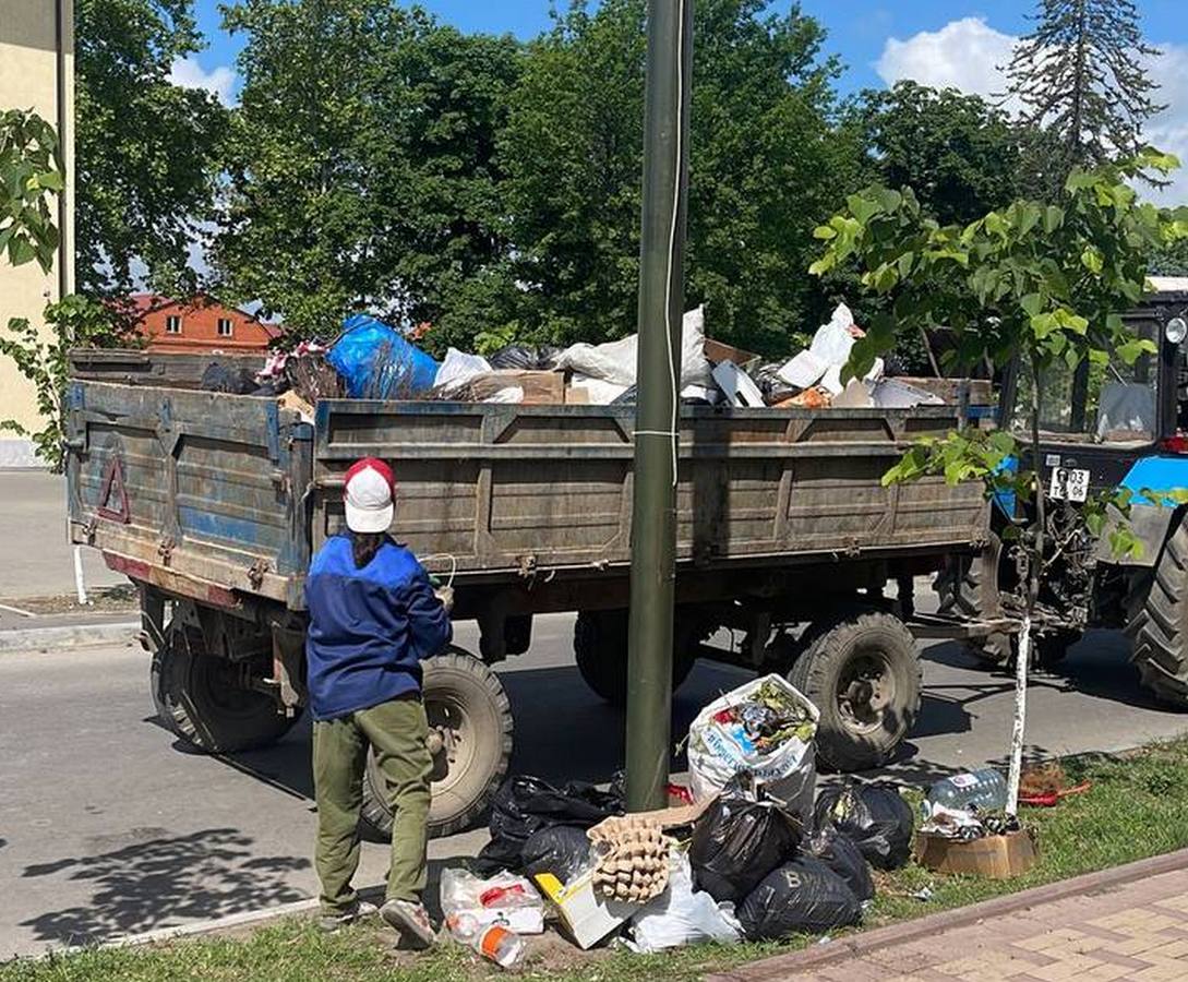 Новости Ингушетии: В городах Ингушетии неделя начинается с активной уборки территорий