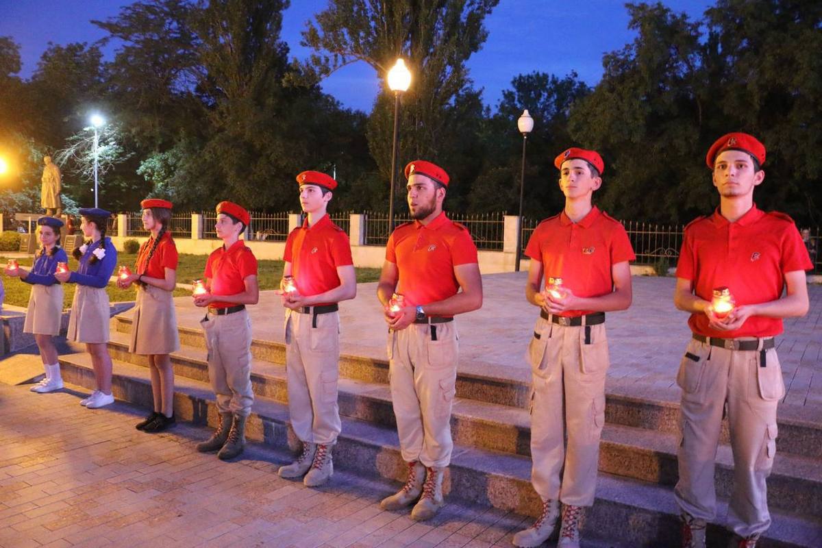 Новости Ингушетии: Юнармейцы Ингушетии приняли участие во Всероссийской патриотической акции «Свеча памяти»