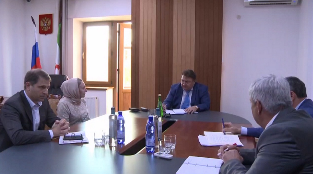 Новости Ингушетии: Председатель Правительства Ингушетии Владимир Сластенин провел прием граждан