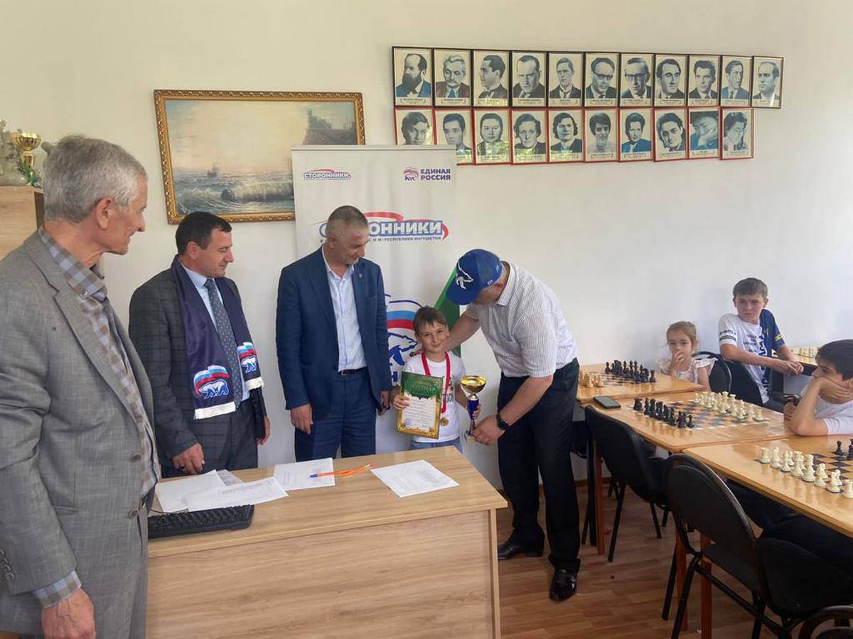 Новости Ингушетии: Единороссы Ингушетии провели в с. п. Нестеровское шахматный турнир