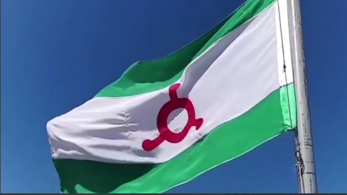Новости Ингушетии: 100% жителей назвали флаг республики самым красивым символом Ингушетии