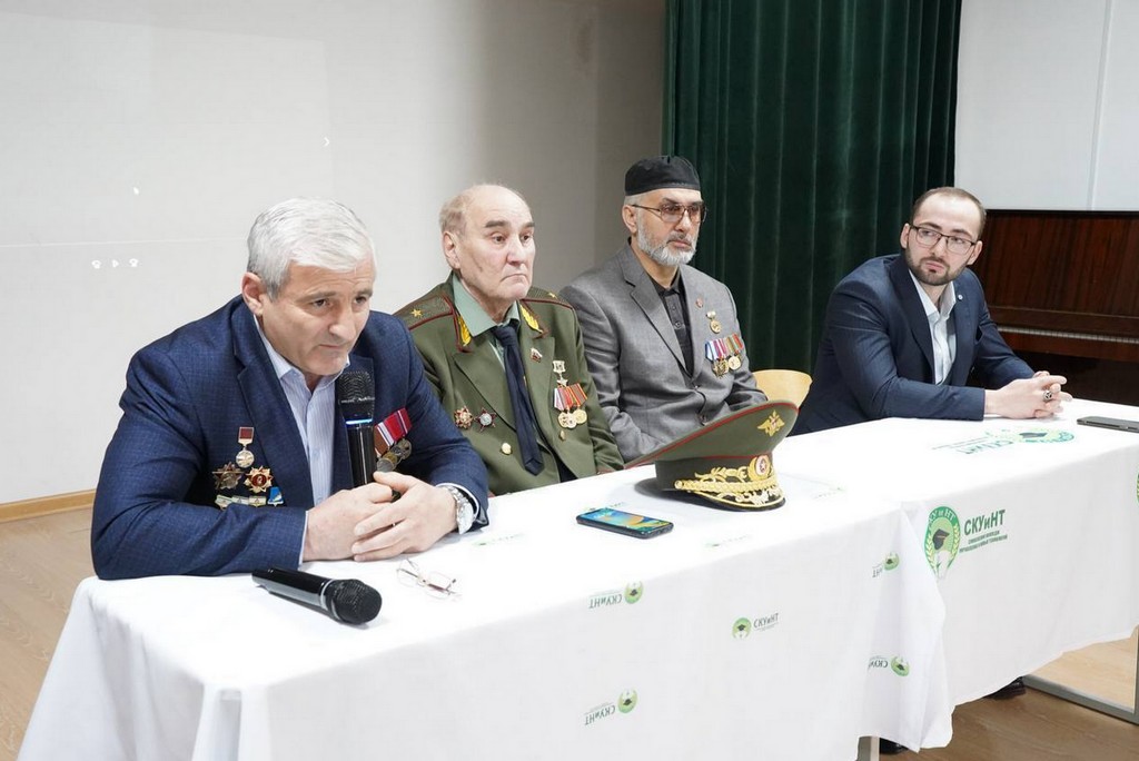 Новости Ингушетии: Ветераны боевых действий в Ингушетии провели лекции для студентов