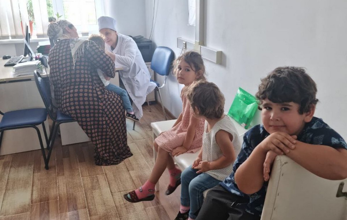 Новости Ингушетии: В Ингушетии родителей призывают своевременно вакцинировать детей от полиомиелита