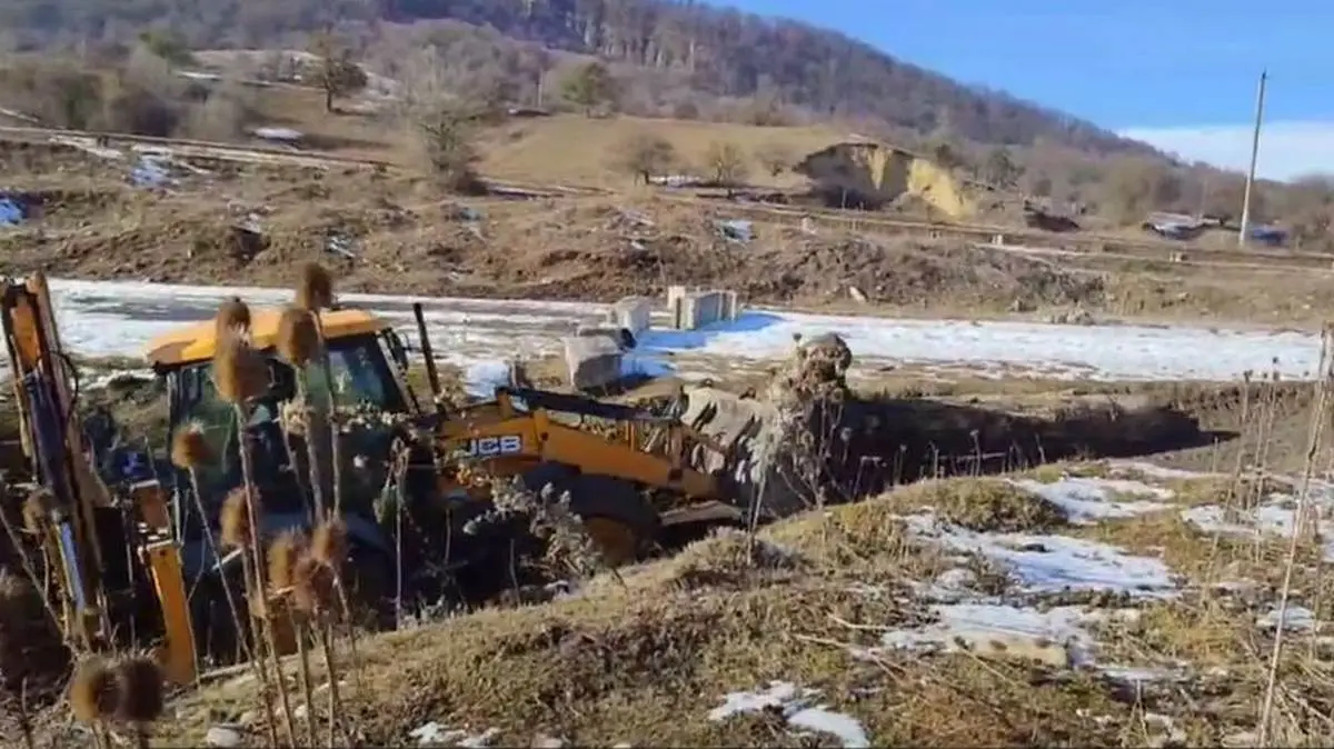 Новости Ингушетии: В с.п. Мужичи Ингушетии очищают русло реки