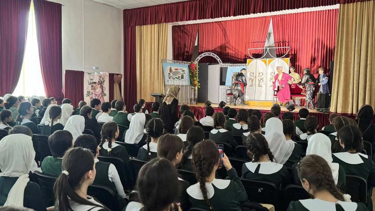 Новости Ингушетии: Базорканаькъан И. цӏерах дола театр, дӏа-юха ухаш, спектаклаш гойташ да