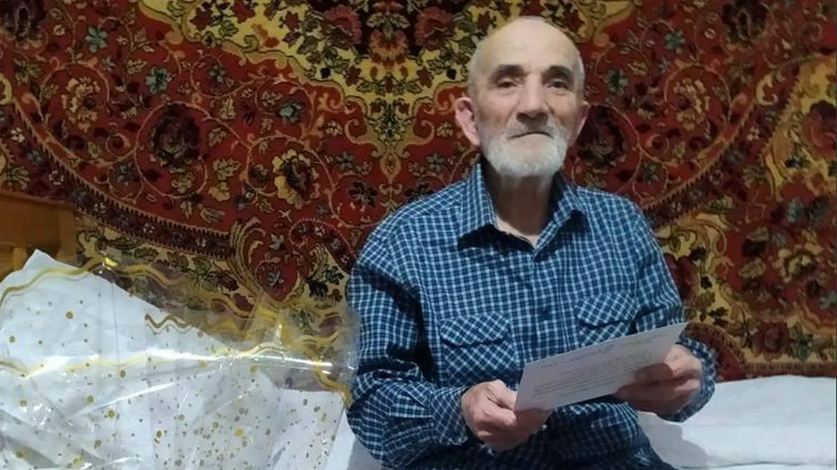 Новости Ингушетии: В Сунже Ингушетии тепло  поздравили ветерана труда с 95-летним юбилеем