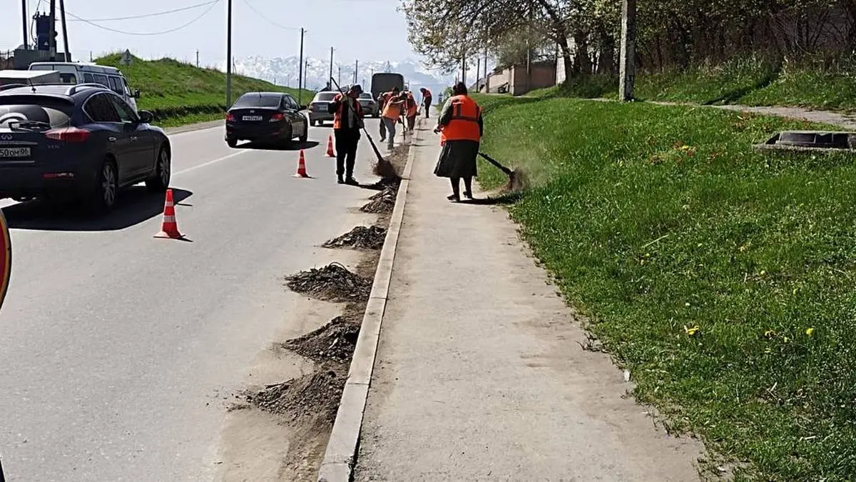 Новости Ингушетии: В горной Ингушетии дорожники устранили последствия камнепада