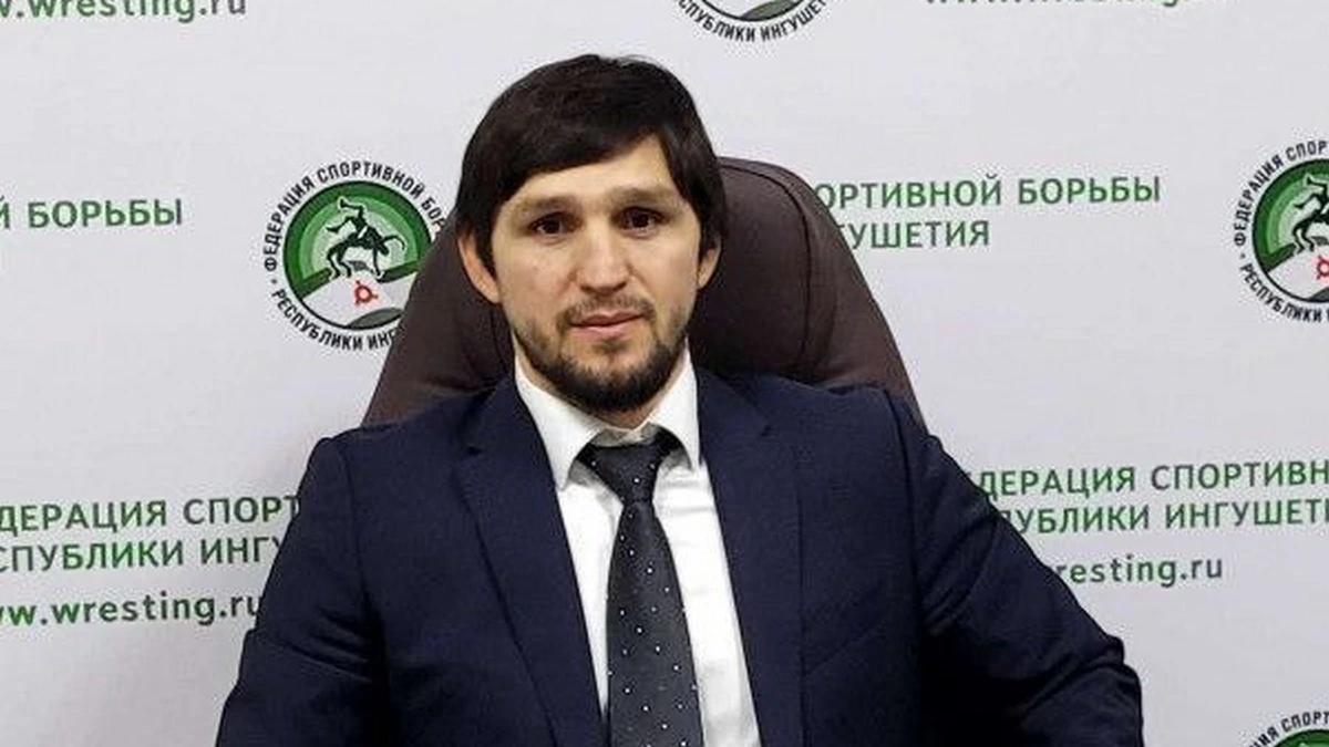 Новости Ингушетии: Работники Минспорта Ингушетии поздравили своего руководителя