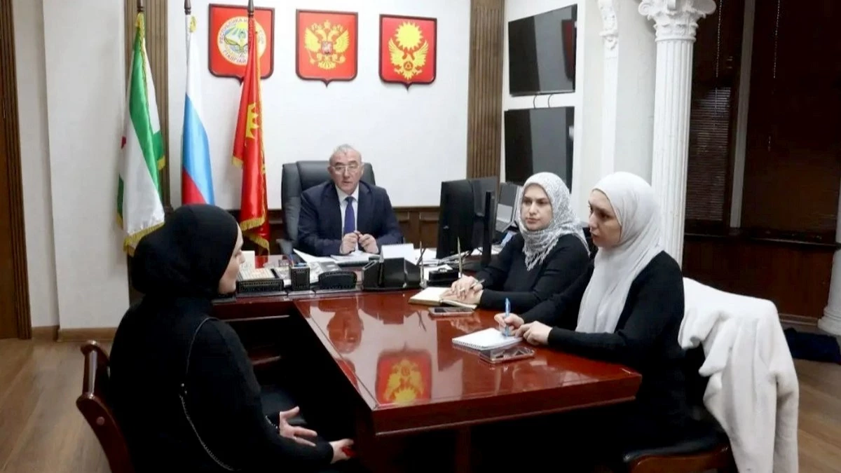 Новости Ингушетии: В Магасе Ингушетии провели встречу с  семьями участников СВО