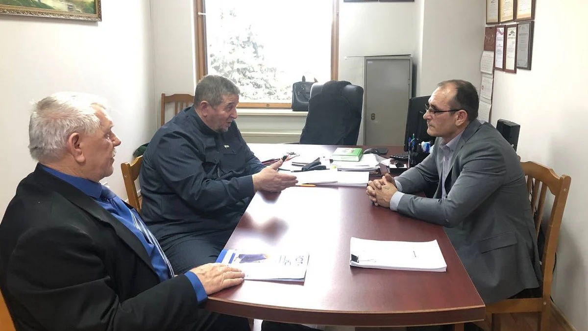 Новости Ингушетии: В Парламенте Ингушетии состоялась встреча с окружным атаманом республики