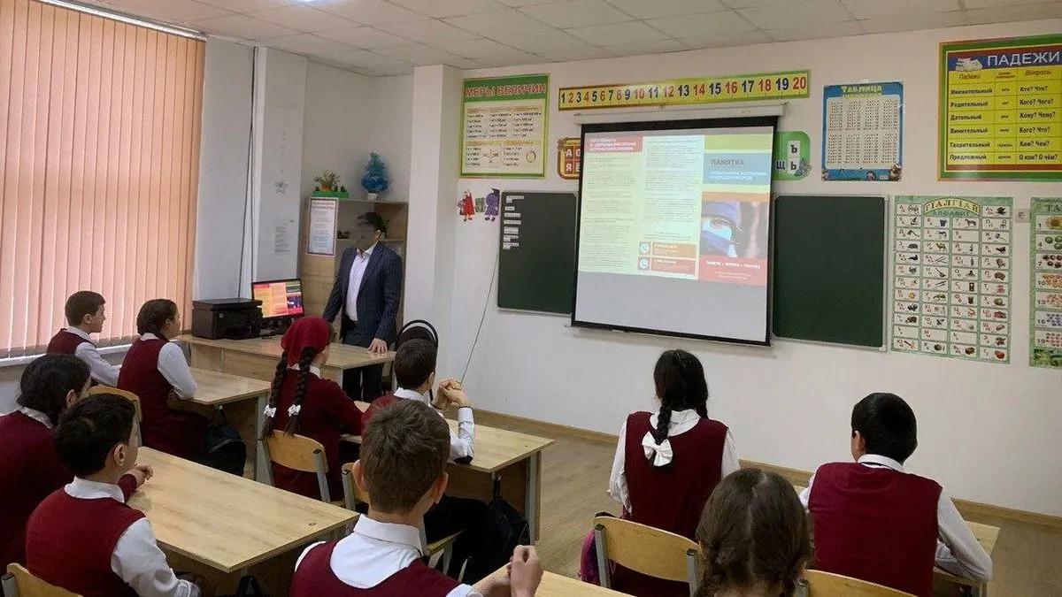 Новости Ингушетии: В Ингушетии сотрудник  ЦПЭ рассказал  учащимися об опасности экстремизма