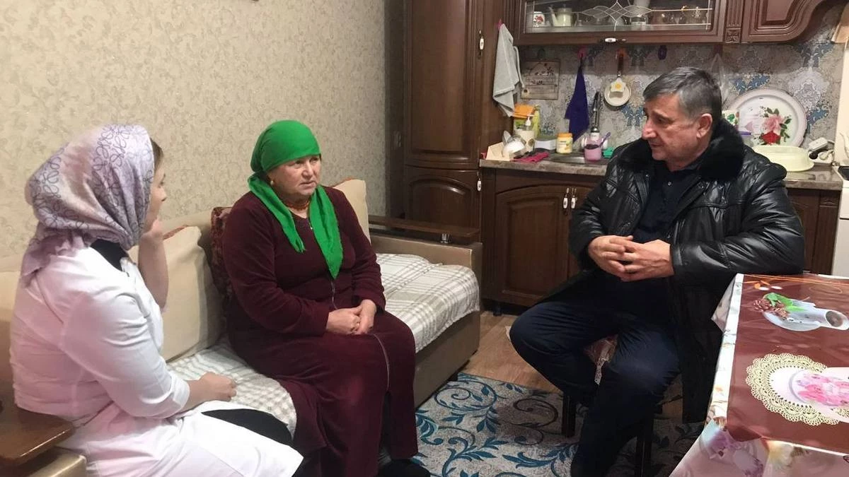 Новости Ингушетии: В Ингушетии практикуются выездные медосмотры родителей	 участников СВО