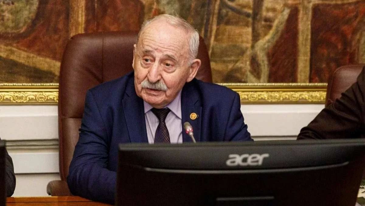 Новости Ингушетии: Студенты из Ингушетии встретились в МГЮА с Иссой Костоевым