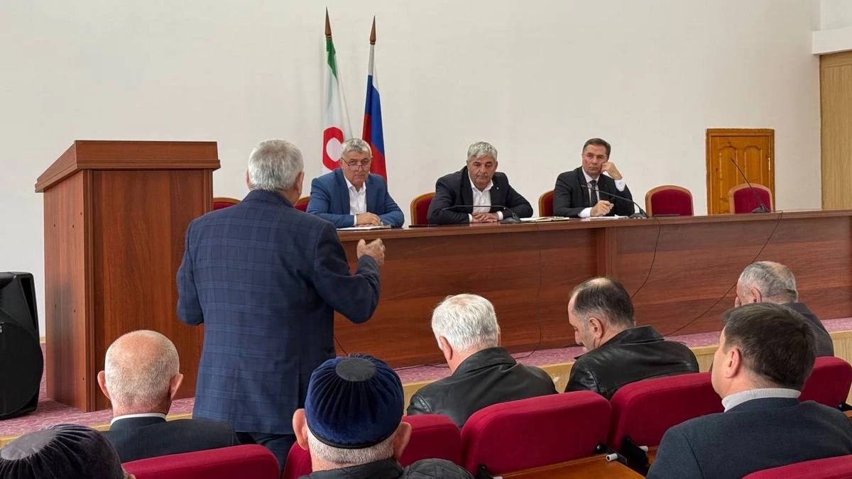 Новости Ингушетии: Приём граждан прошел в администрации Малгобекского района Ингушетии