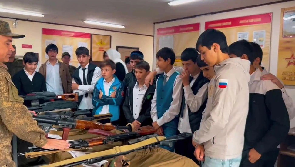 Новости Ингушетии: Школьники Ингушетии знакомятся с армейским укладом жизни