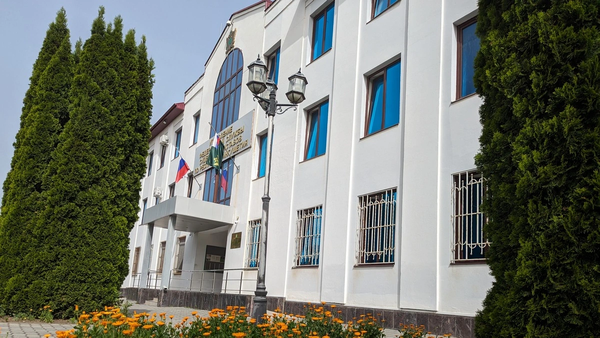 Новости Ингушетии: Главный судебный пристав Ингушетии призывает паломников проверить свои задолженности