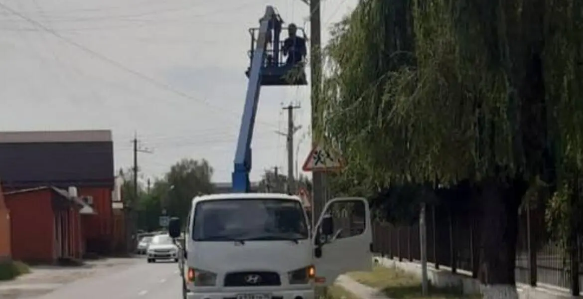 Новости Ингушетии: На центральных улицах Назрани начали демонтировать освещение