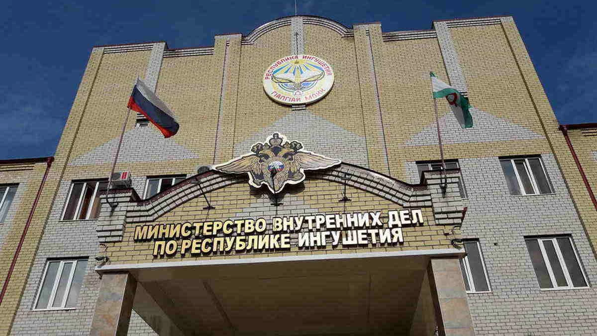 Новости Ингушетии: В Ингушетии полиция задержала нетрезвого водителя, находившегося в розыске