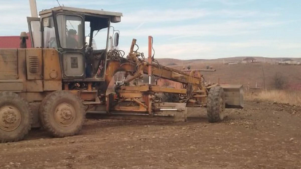 Новости Ингушетии: В  Гамурзиевском округе Назрани Ингушетии  провели укладку грейдера