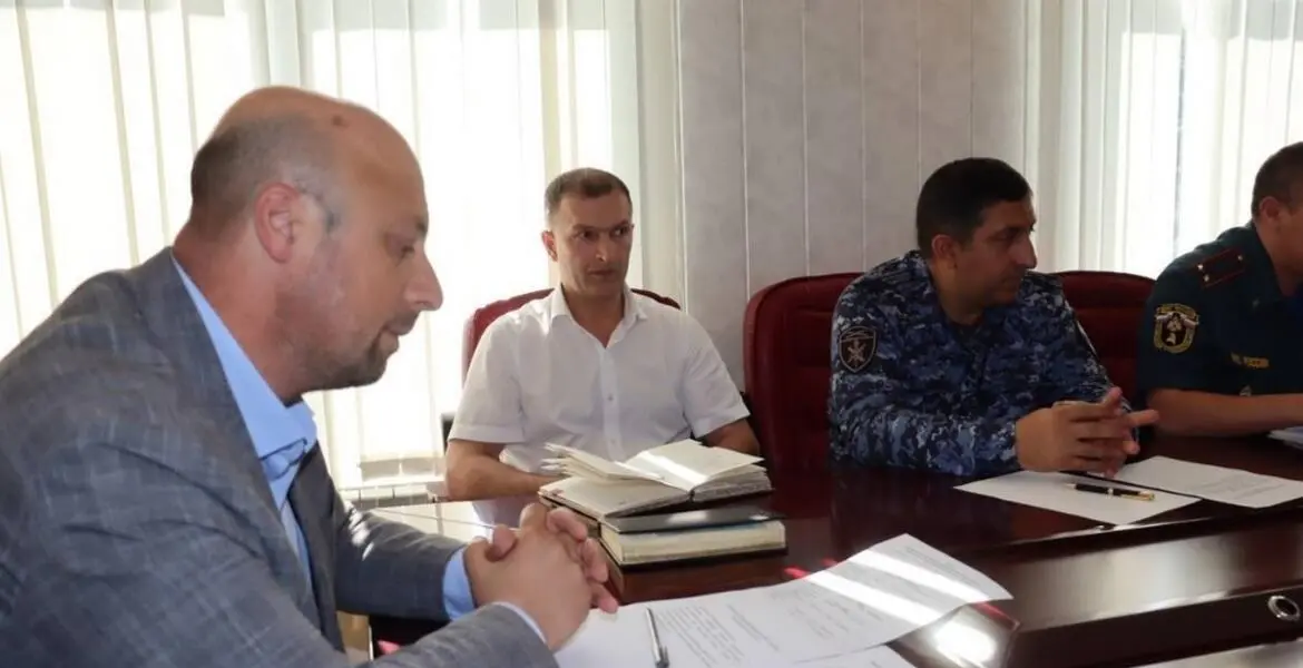 Новости Ингушетии: В мэрии Назрани Ингушетии обсудили вопросы пожарной безопасности