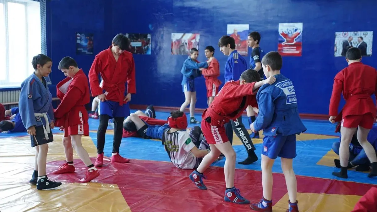 Новости Ингушетии: «Единая Россия» открыла зал для занятий самбо в политехническом колледже им. Ю.И. Арапиева в Назрани