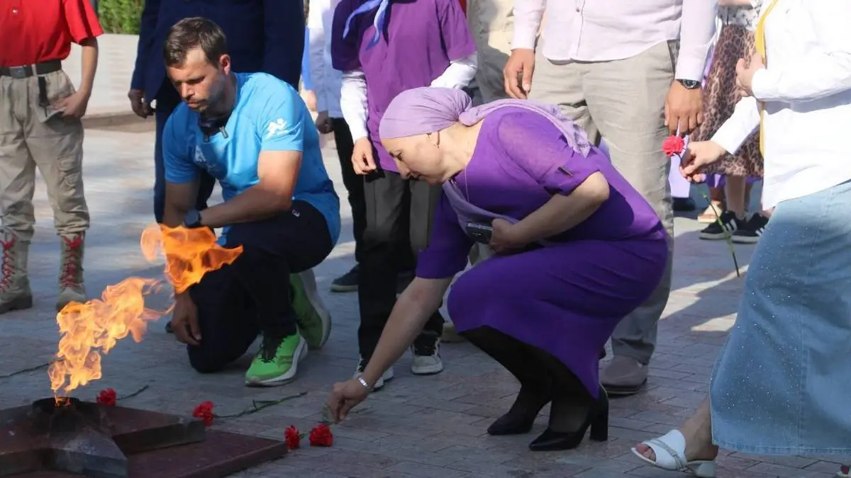 Новости Ингушетии: Легкоатлет Станислав Логинов отдал долг памяти защитникам Малгобека