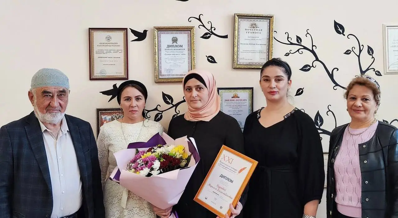 Новости Ингушетии: «Йоазон дикагӀа йола урок» яхача Ерригроссе яхье толам баьккхар вайцигарча хьехархочо