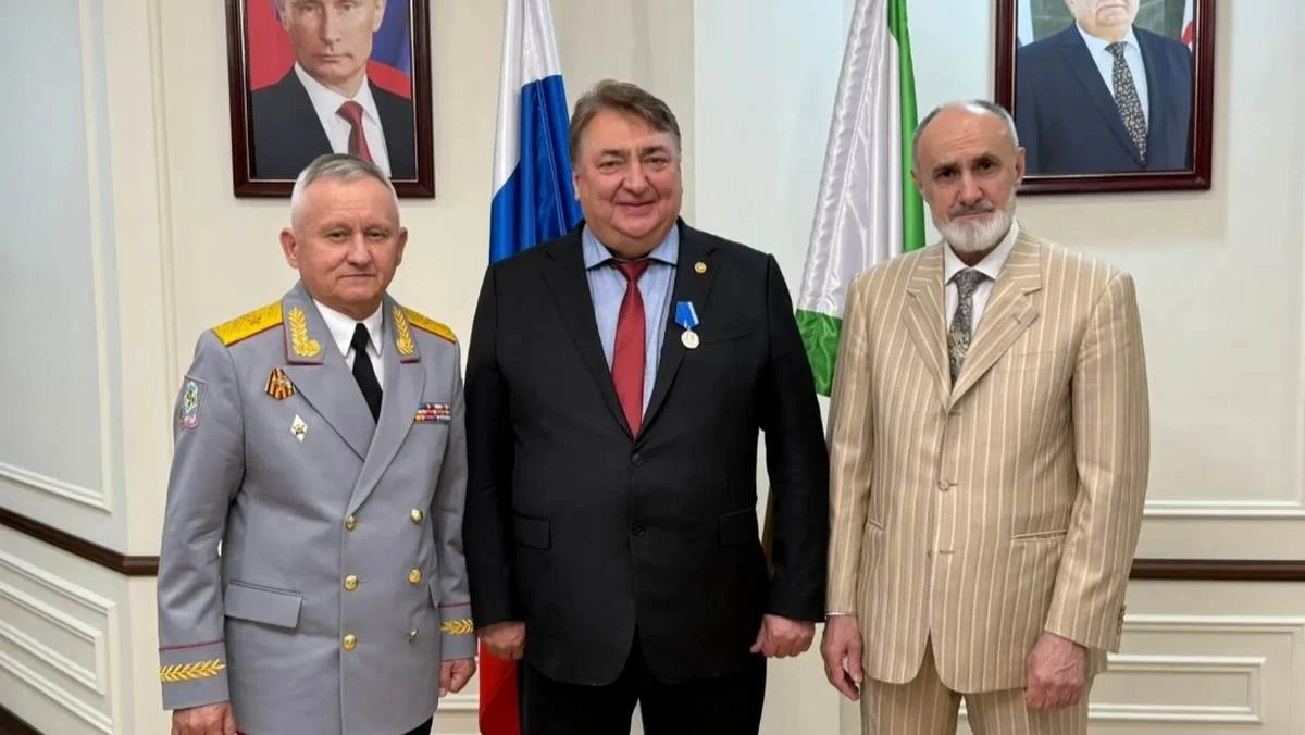 Новости Ингушетии: Инарал-майор волча Кулик Александраца кхетаче дӏайихьар вай мехкарча премьер-министра