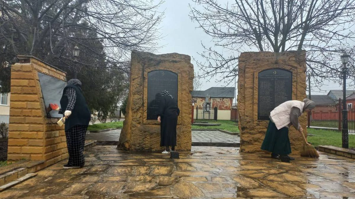 Новости Ингушетии: Коллектив КДЦ Малгобекского района Ингушетии принял участие в субботнике