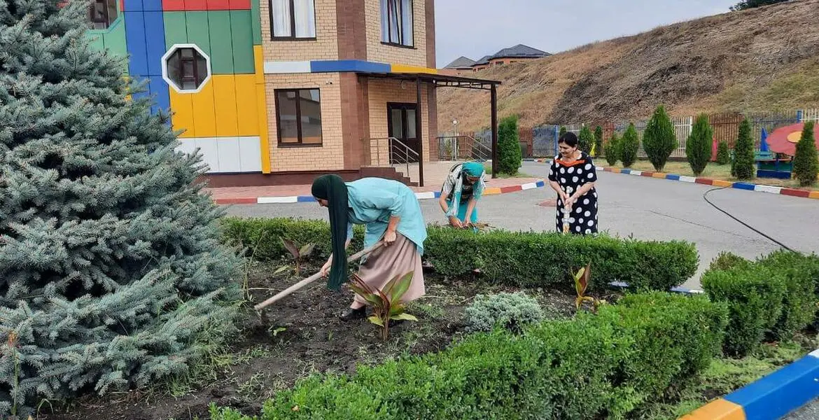 Новости Ингушетии: В Малгобекском районе Ингушетии накануне выборов провели субботники