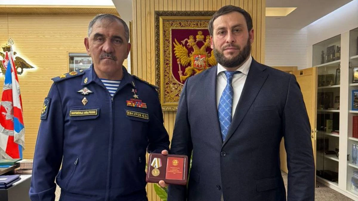 Новости Ингушетии: Магомед Евлоев провел встречу с замминистра обороны РФ