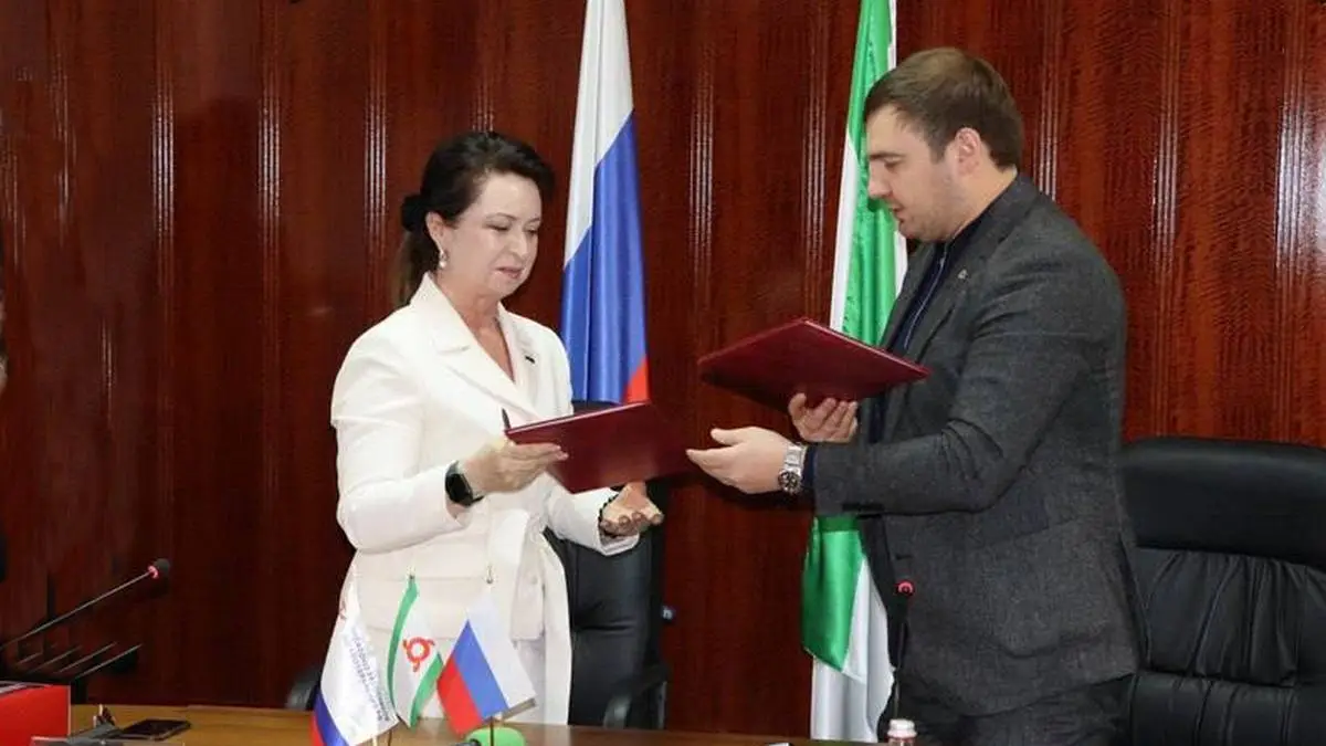 Новости Ингушетии: Депутаты Парламента Ингушетии и профсоюз медиков подписали Соглашение