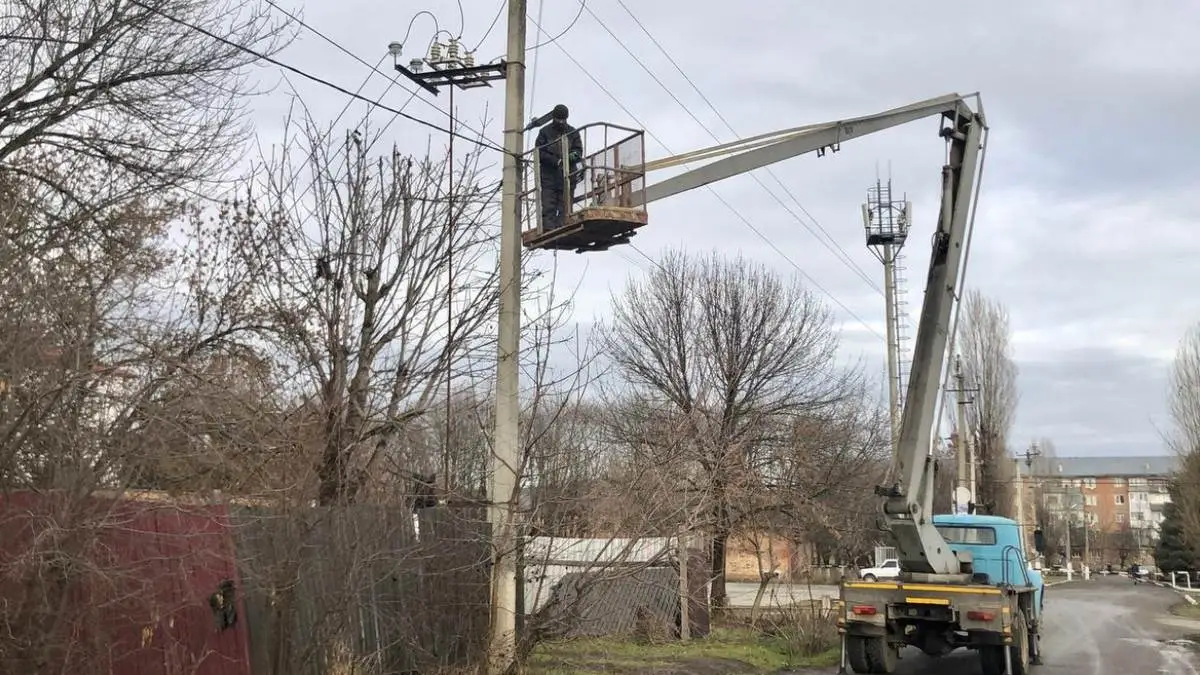 Новости Ингушетии: В Малгобеке Ингушетии улучшили освещение территории рядом с гимназией