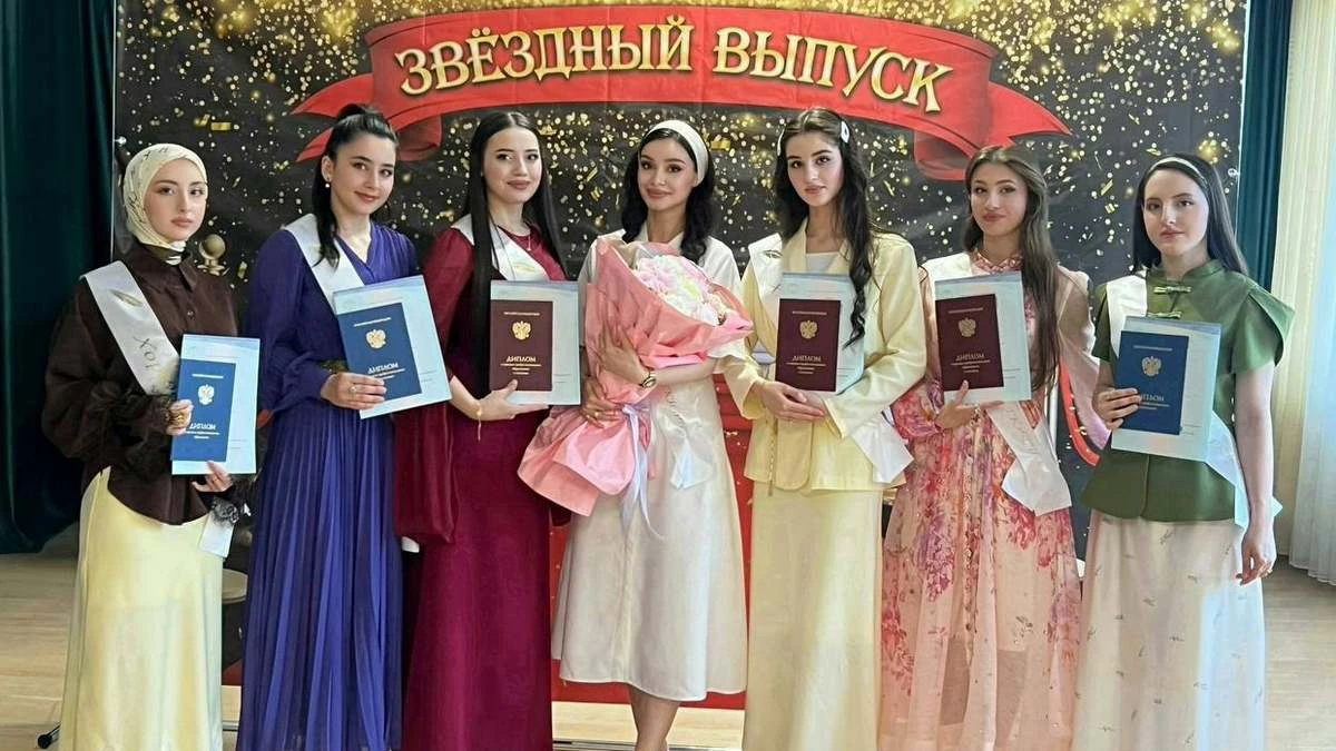 Новости Ингушетии: В Государственном колледже искусств Ингушетии вручили дипломы выпускникам