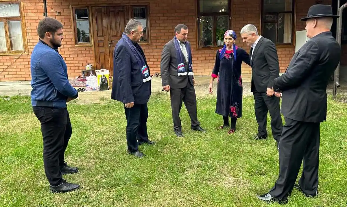 Новости Ингушетии: Единороссы Сунженского района Ингушетии провели акцию «Забота рядом»