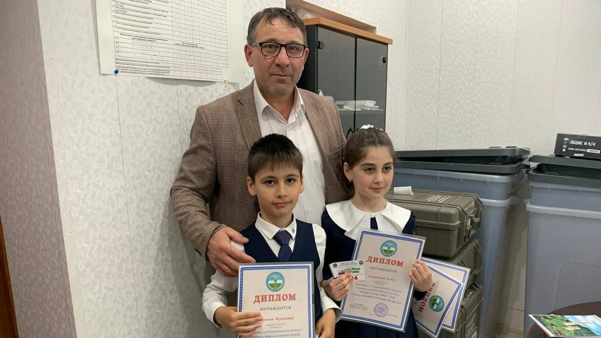 Новости Ингушетии: В Ингушетии наградили призеров республиканского конкурса рисунков