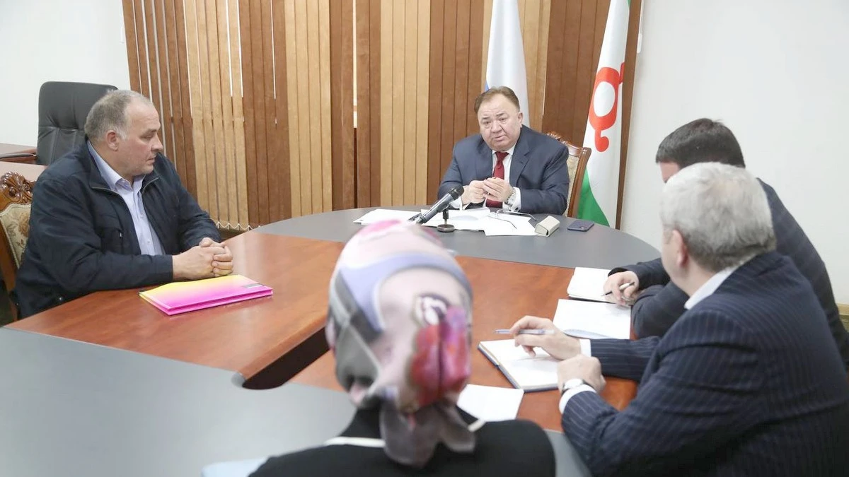 Новости Ингушетии: Глава Ингушетии Махмуд-Али Калиматов провел прием граждан