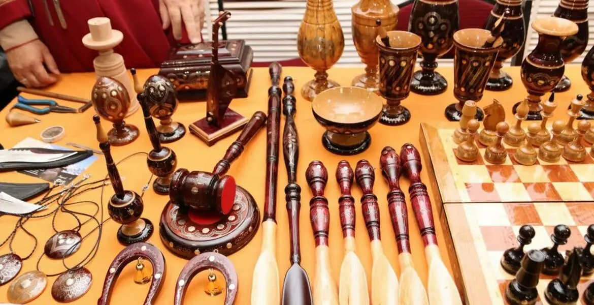 Новости Ингушетии: В Ингушском государственном музее краеведения начала работу выставка «Узоры и ритмы Кавказа»