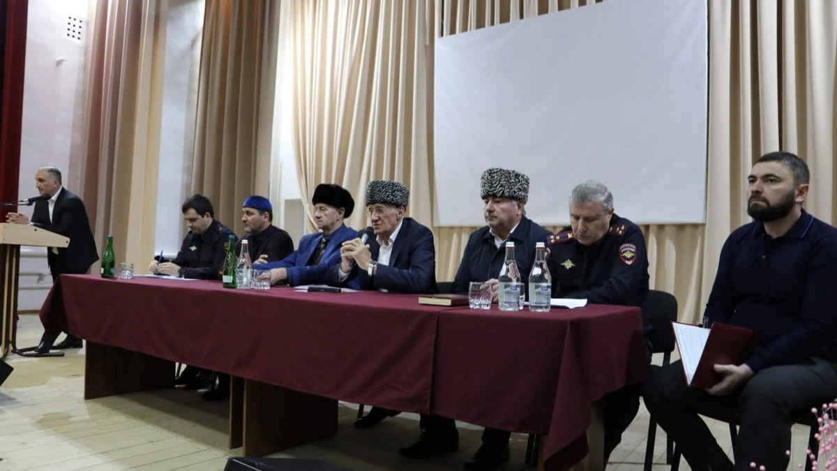 Новости Ингушетии: В Экажево Ингушетии  состоялась встреча полиции,  ОМС и общественности