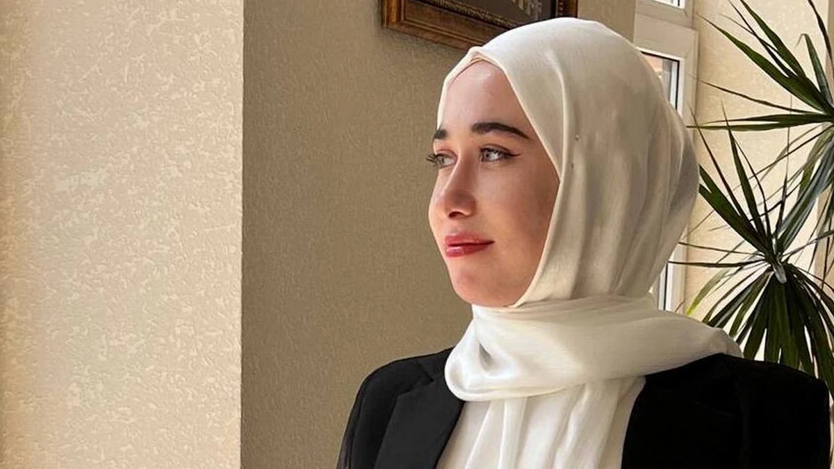 Новости Ингушетии: Студентка из Ингушетии вышла в финал конкурса дизайнеров «Пушкинский бал»